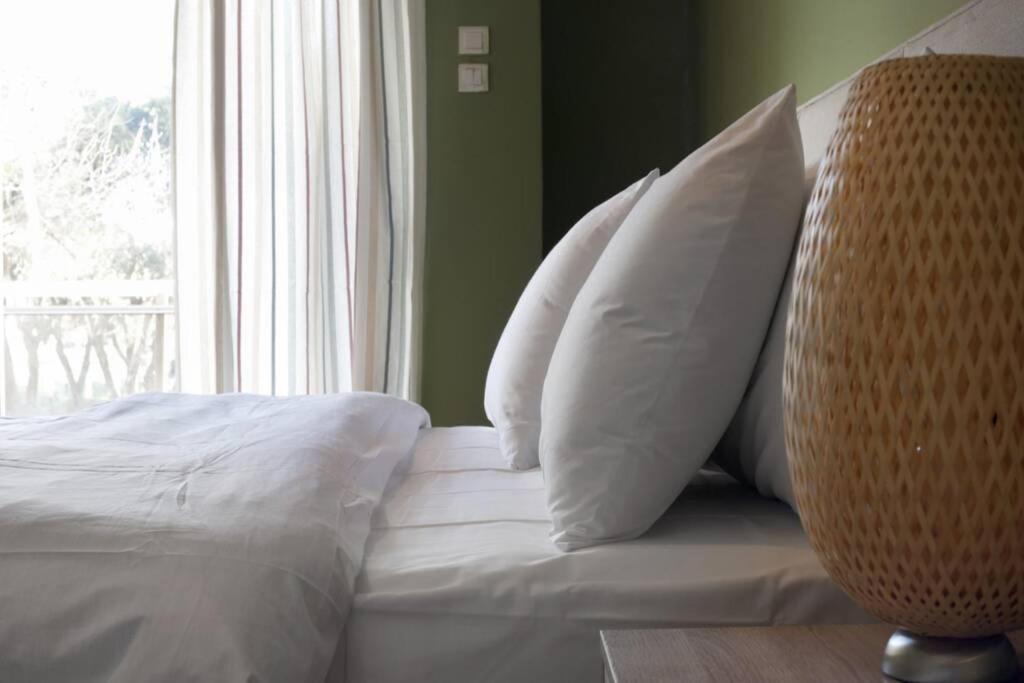 Palaio Faliro, A Bright And Spacious Apartment Atene Esterno foto